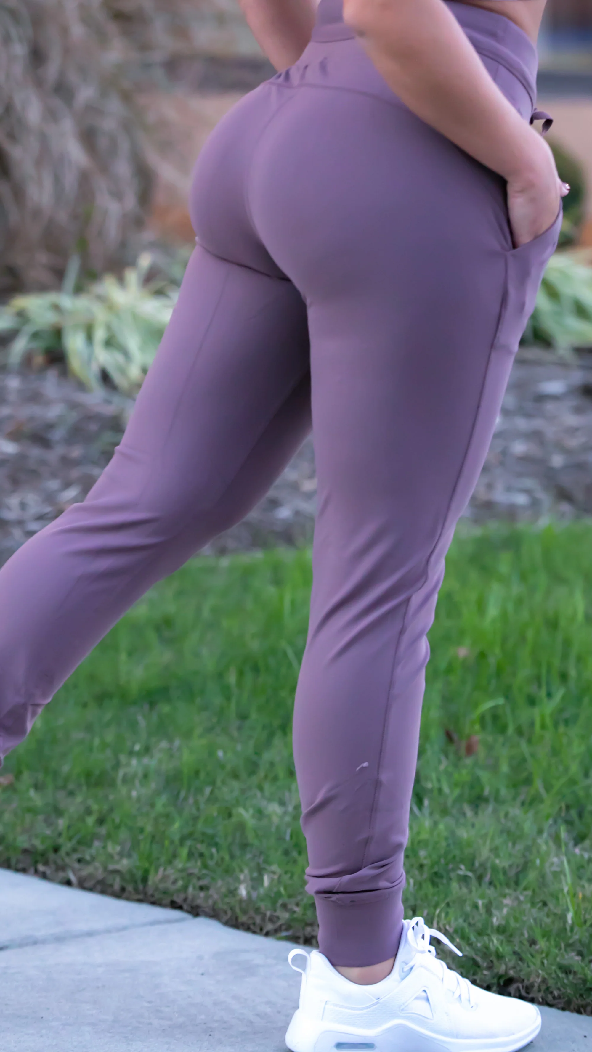 Balance Joggers - Image 89