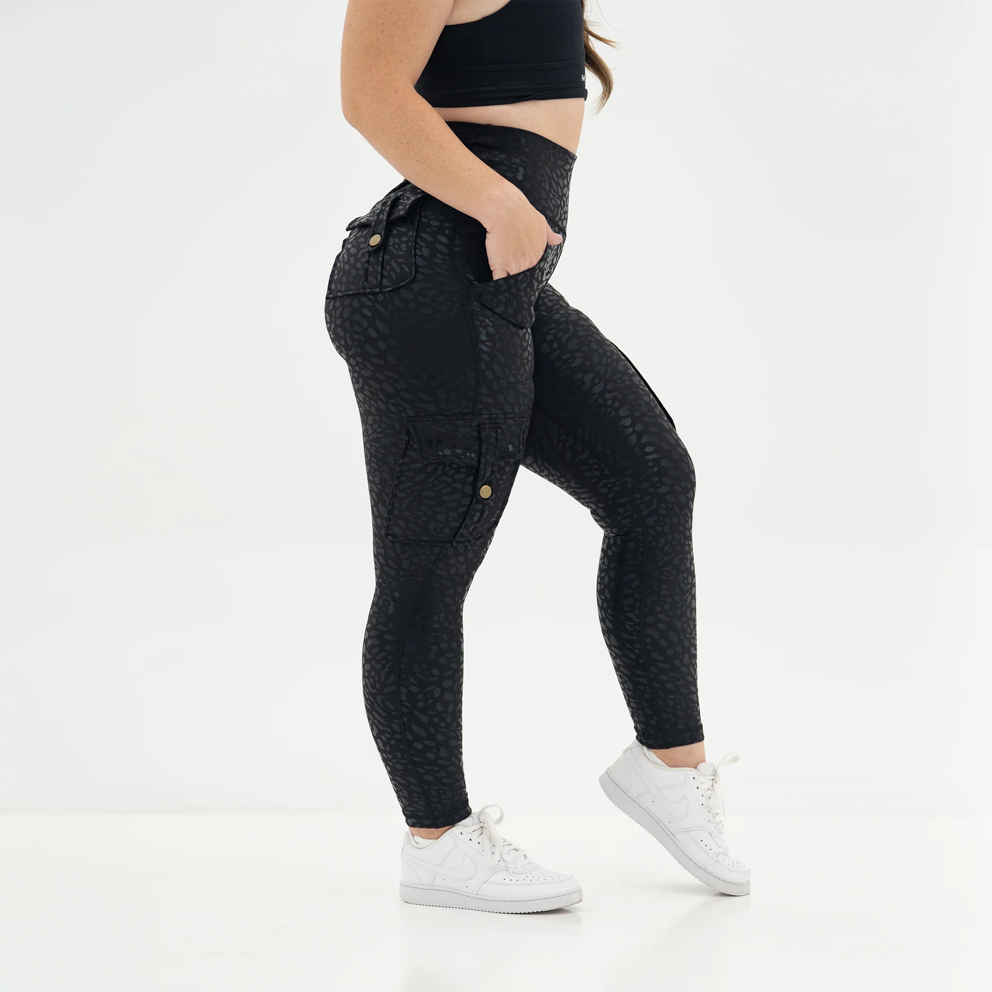 Curve Cargo EVO Leggings - Image 183