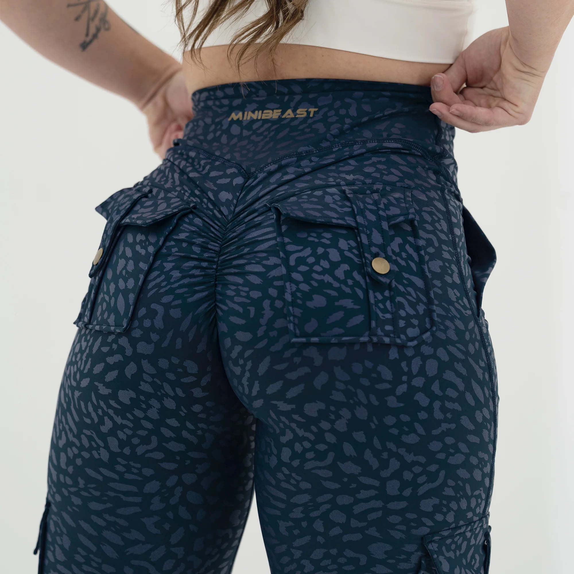 Curve Cargo EVO Leggings - Image 207