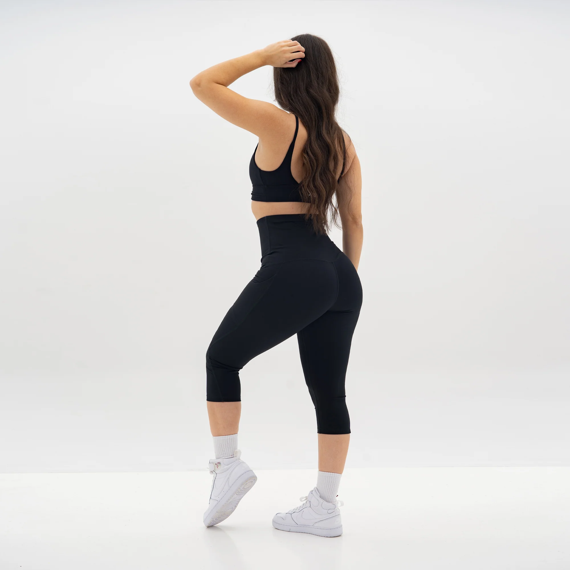 Defined Capris - Image 4