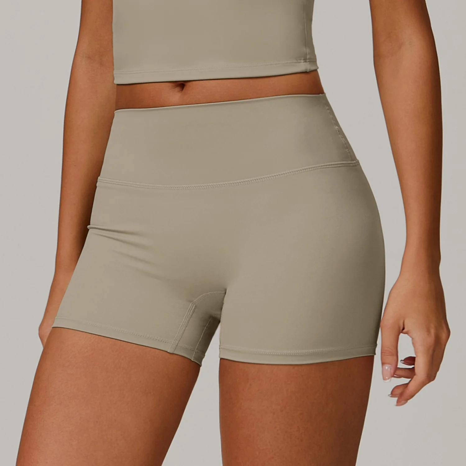 Momentum Shorts - Image 31