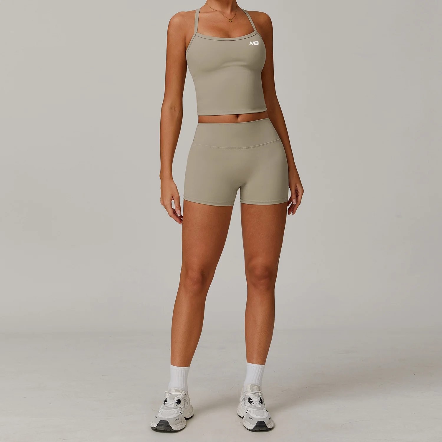 Momentum Shorts - Image 32